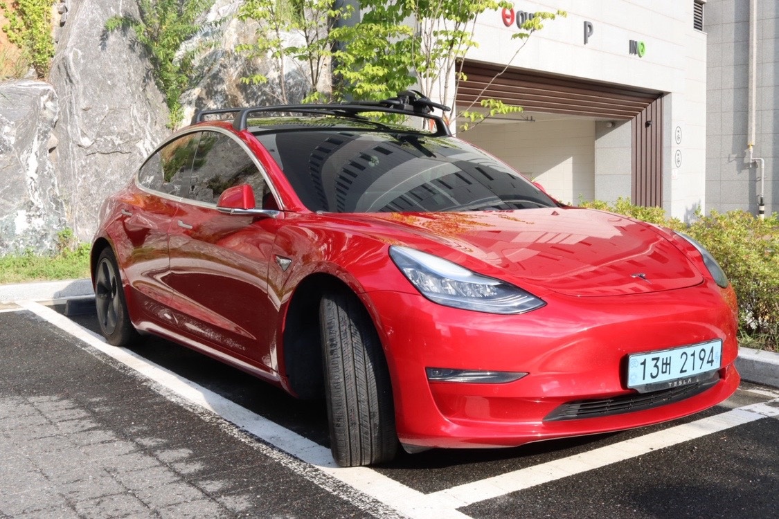 모델 3 BEV(50kWh) RWD 스탠다드 레인지 플러스 매물 썸네일