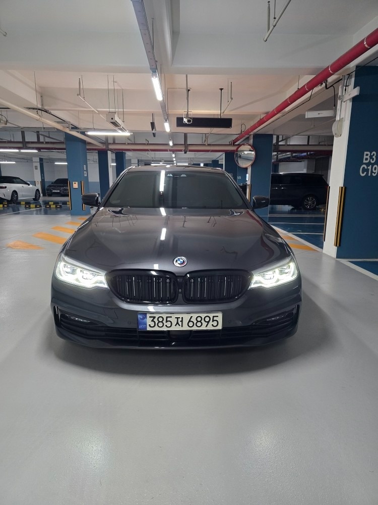 5시리즈 G30 540 i xDrive (340마력) 매물 썸네일