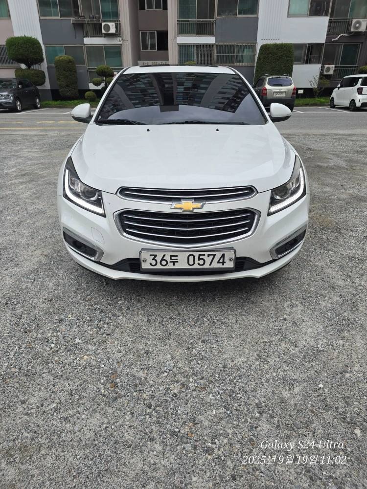 어메이징 뉴 크루즈 J300 4도어 1.6 디젤 FWD LTZ 매물 썸네일