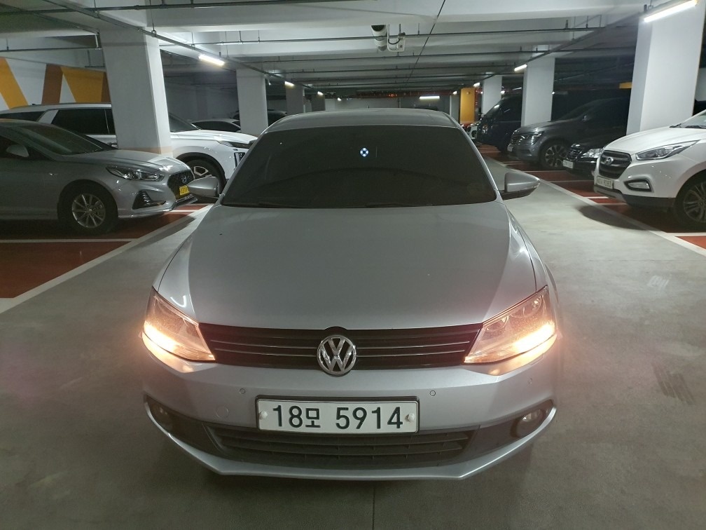 제타 Ⅵ 1.6 TDI 블루모션 (105마력) 매물 썸네일