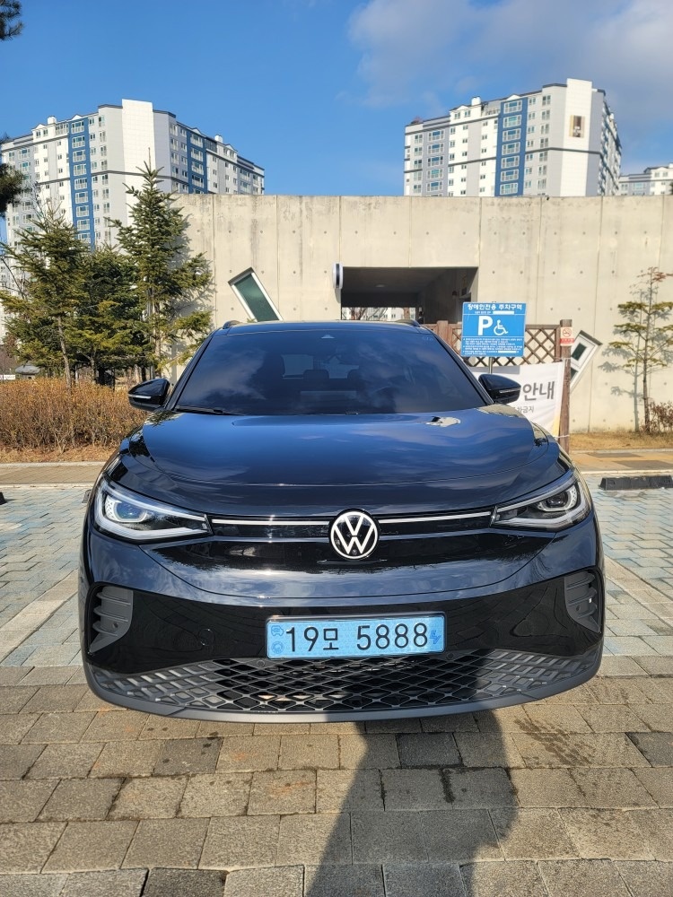 ID.4 BEV(82kWh) RWD Pro (405km) 매물 썸네일