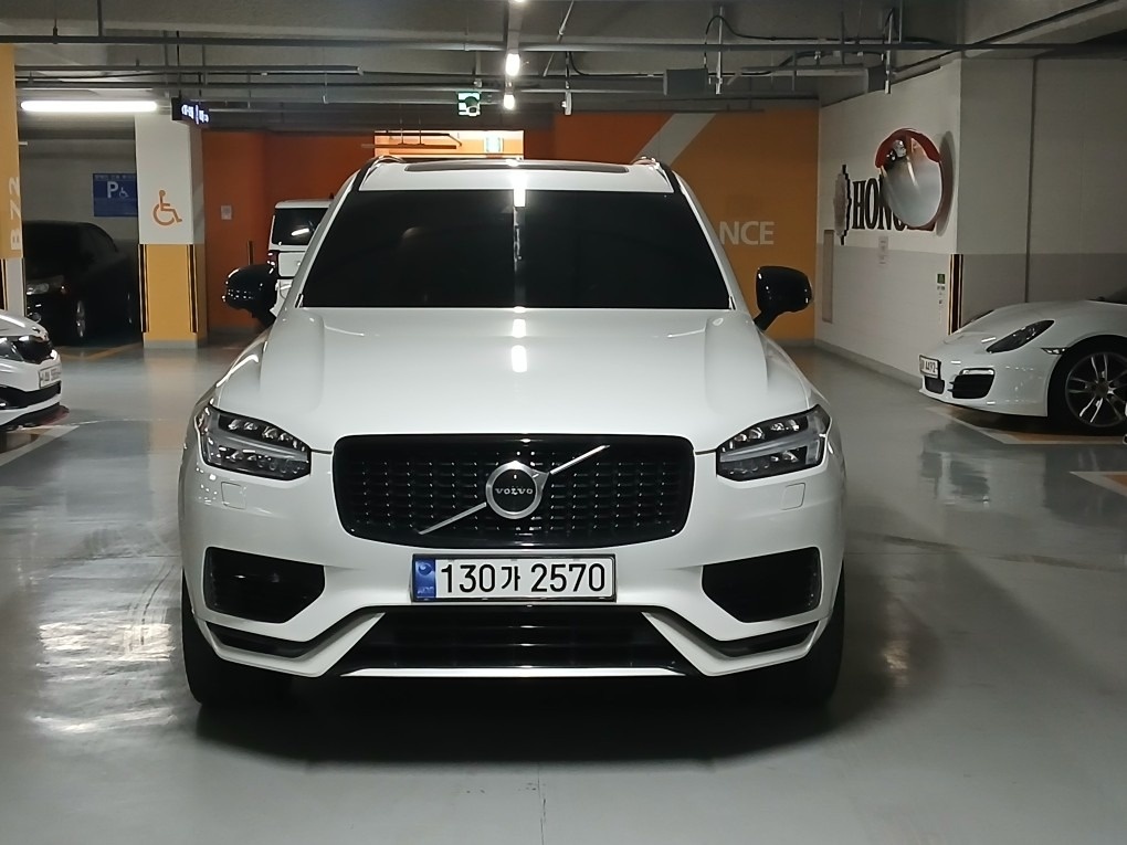 XC90 Ⅱ T8 AWD PHEV (7인승) R-디자인 매물 썸네일