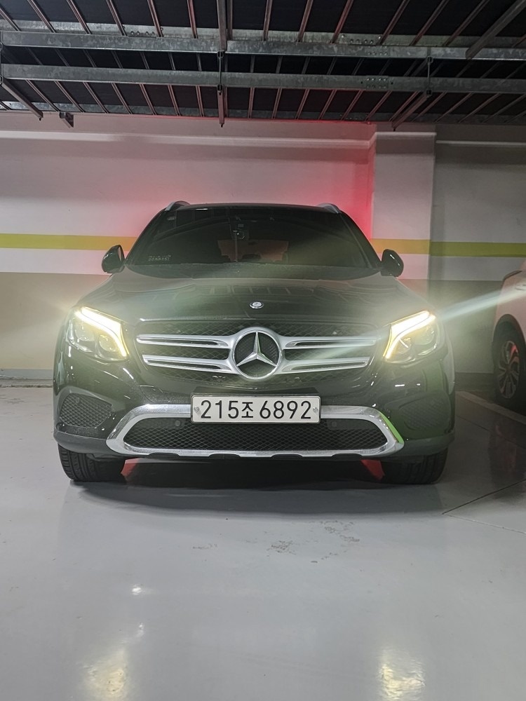 GLC X253 GLC220 d 4Matic 전기형 (170마력)프리미엄 매물 썸네일