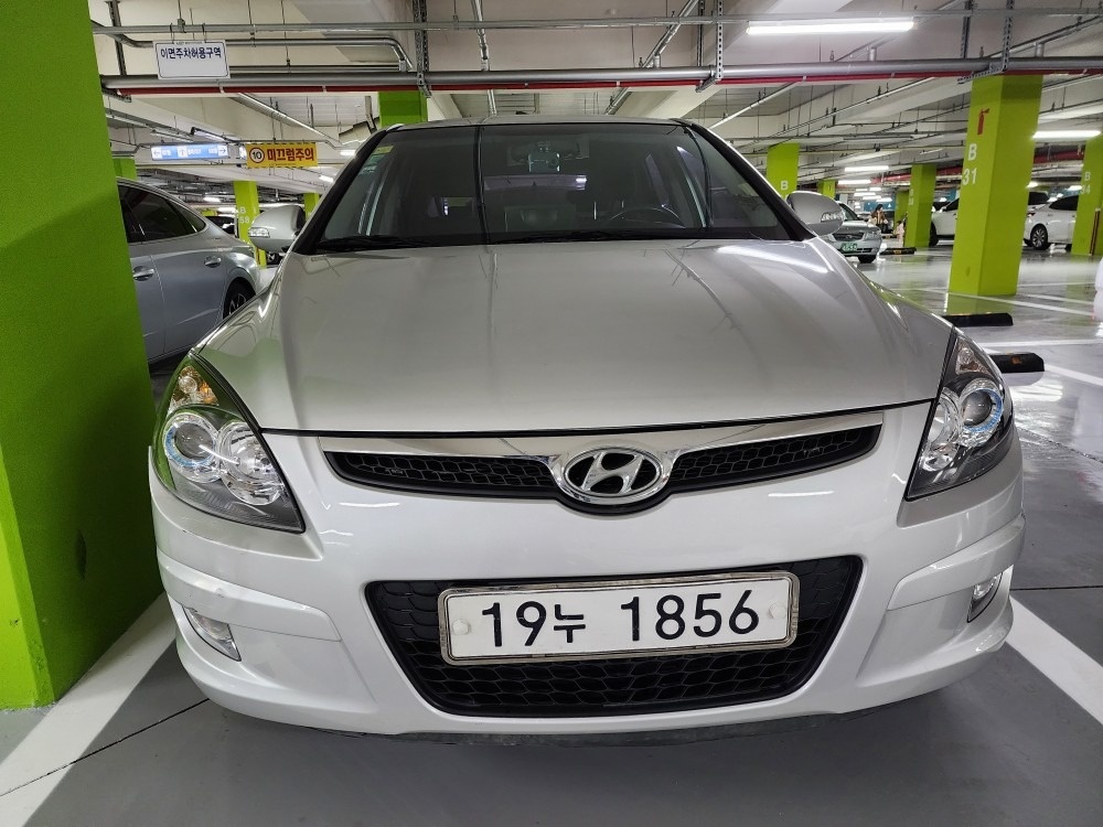 i30 FD 1.6 VVT FWD 럭셔리 매물 썸네일