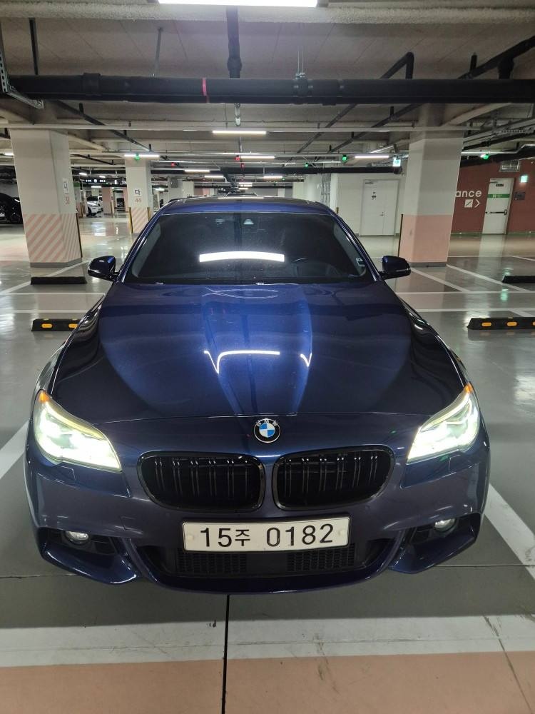 5시리즈 F10 520d xDrive 후기형 (190마력)M 에어로 다이나믹 매물 썸네일