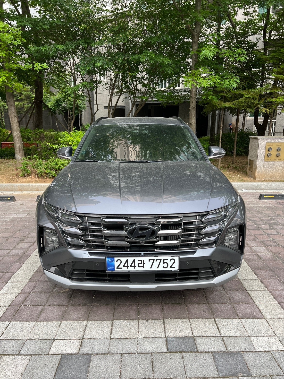 더 뉴 투싼 NX4 5인승(가솔린 1.6T) FWD 프리미엄 매물 썸네일