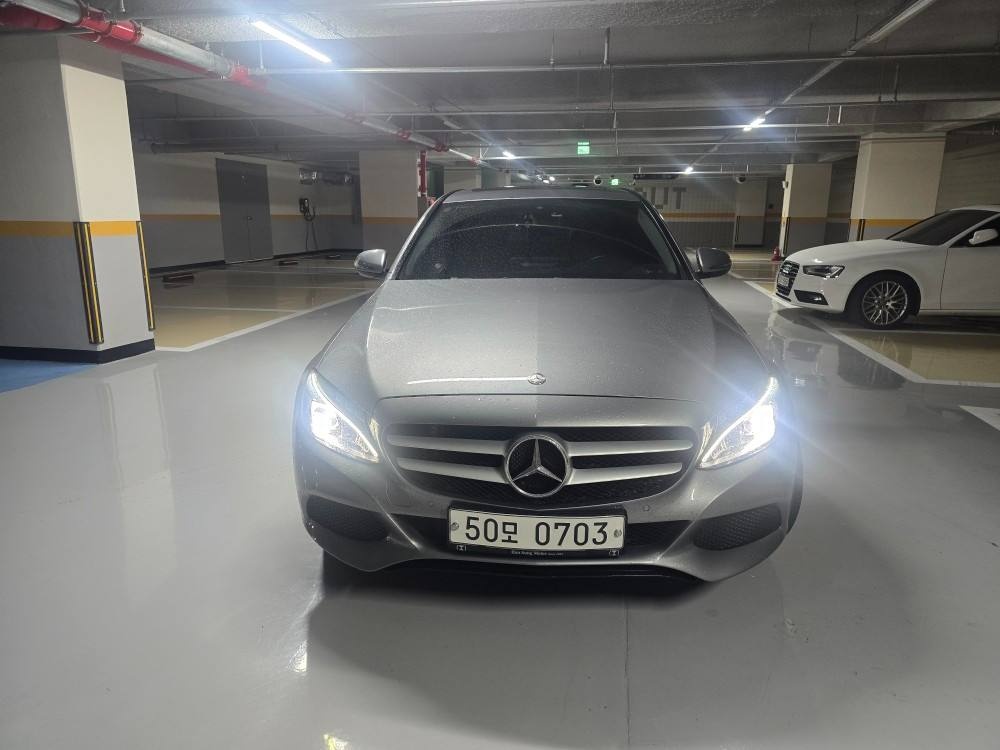 C 클래스 W205 C200 d (136마력) 매물 썸네일