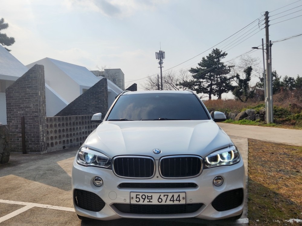 X5 F15 30d xDrive (258마력)M 스포츠 매물 썸네일