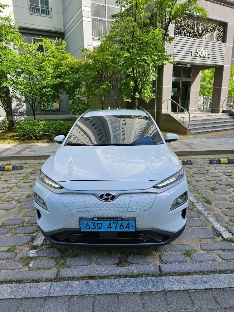 코나 OS 전기(64kWh) FWD 모던 매물 썸네일