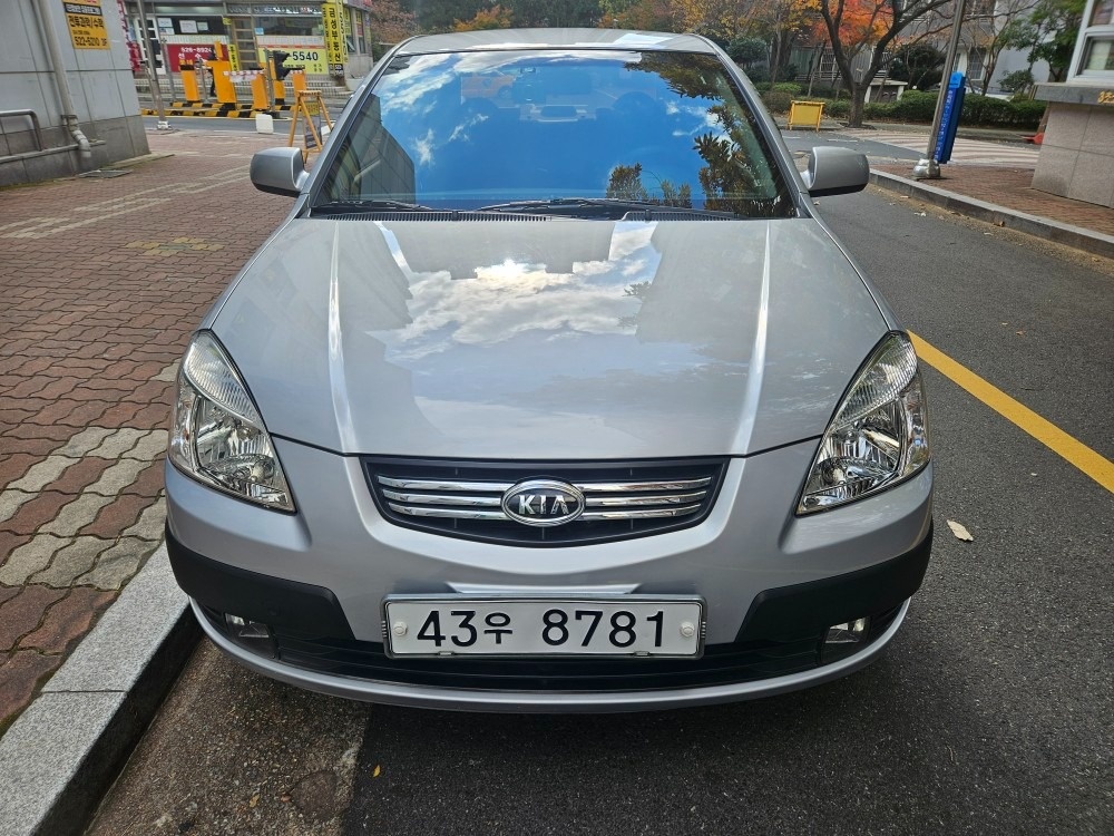 뉴 프라이드 JB 4DR 1.6(CVVT) SLX 매물 썸네일