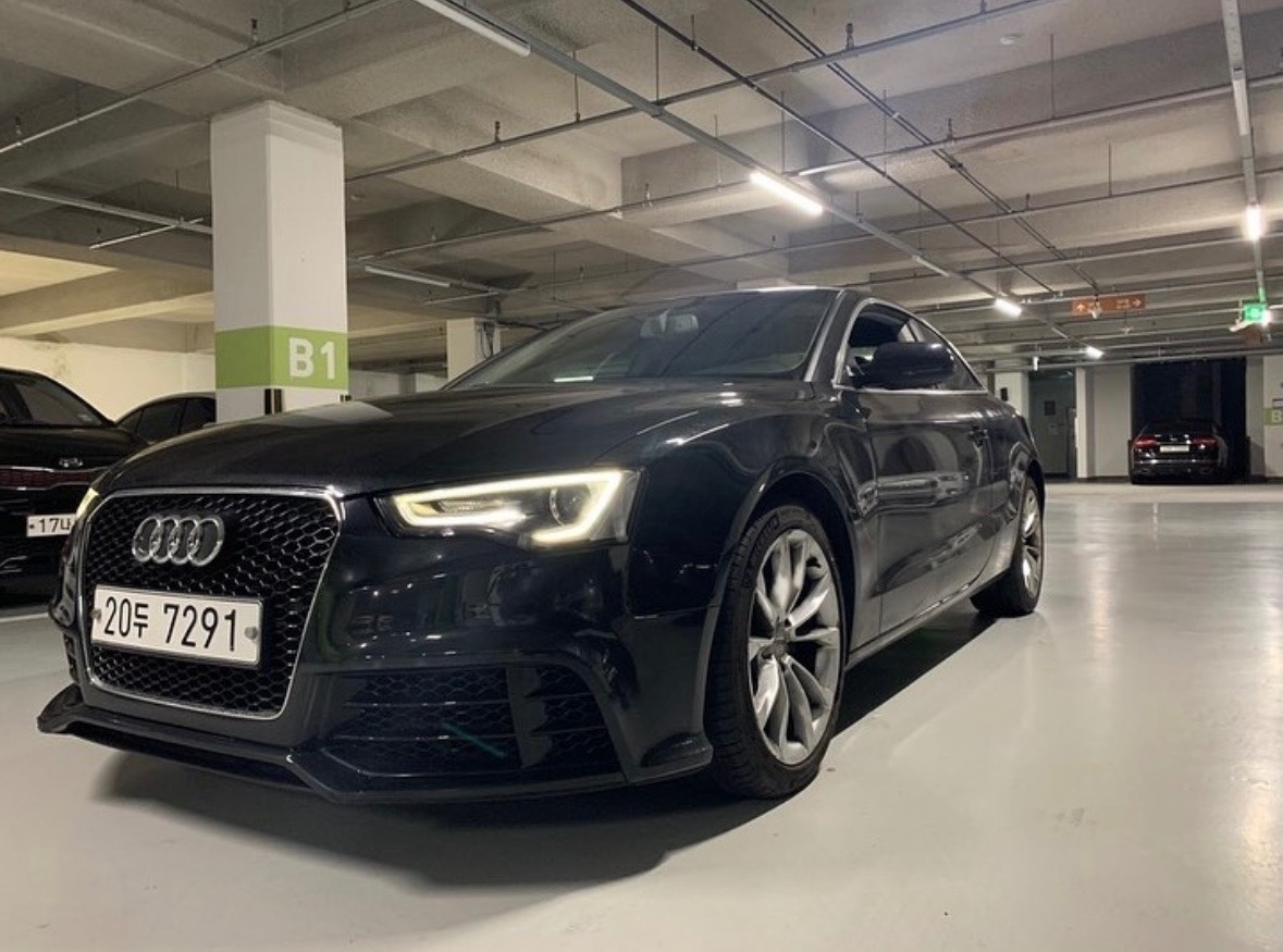 A5 8T 2.0 TFSI Coupe 콰트로 (220마력) 매물 썸네일