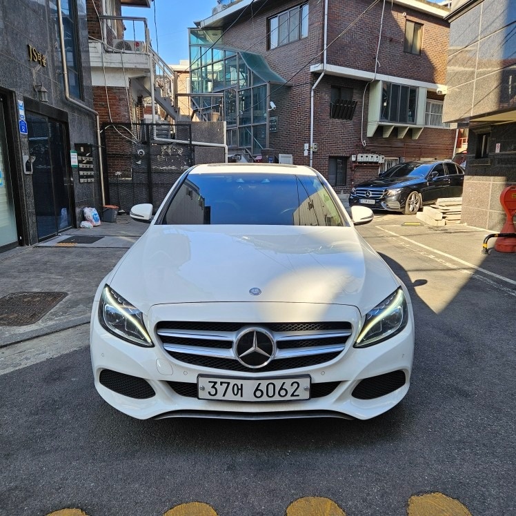 C 클래스 W205 C200 전기형 (211마력) 매물 썸네일