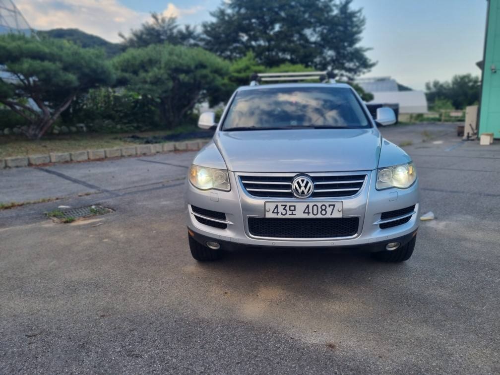 투아렉 Ⅰ 7L V6 3.0 TDI 4Motion (225마력) 매물 썸네일
