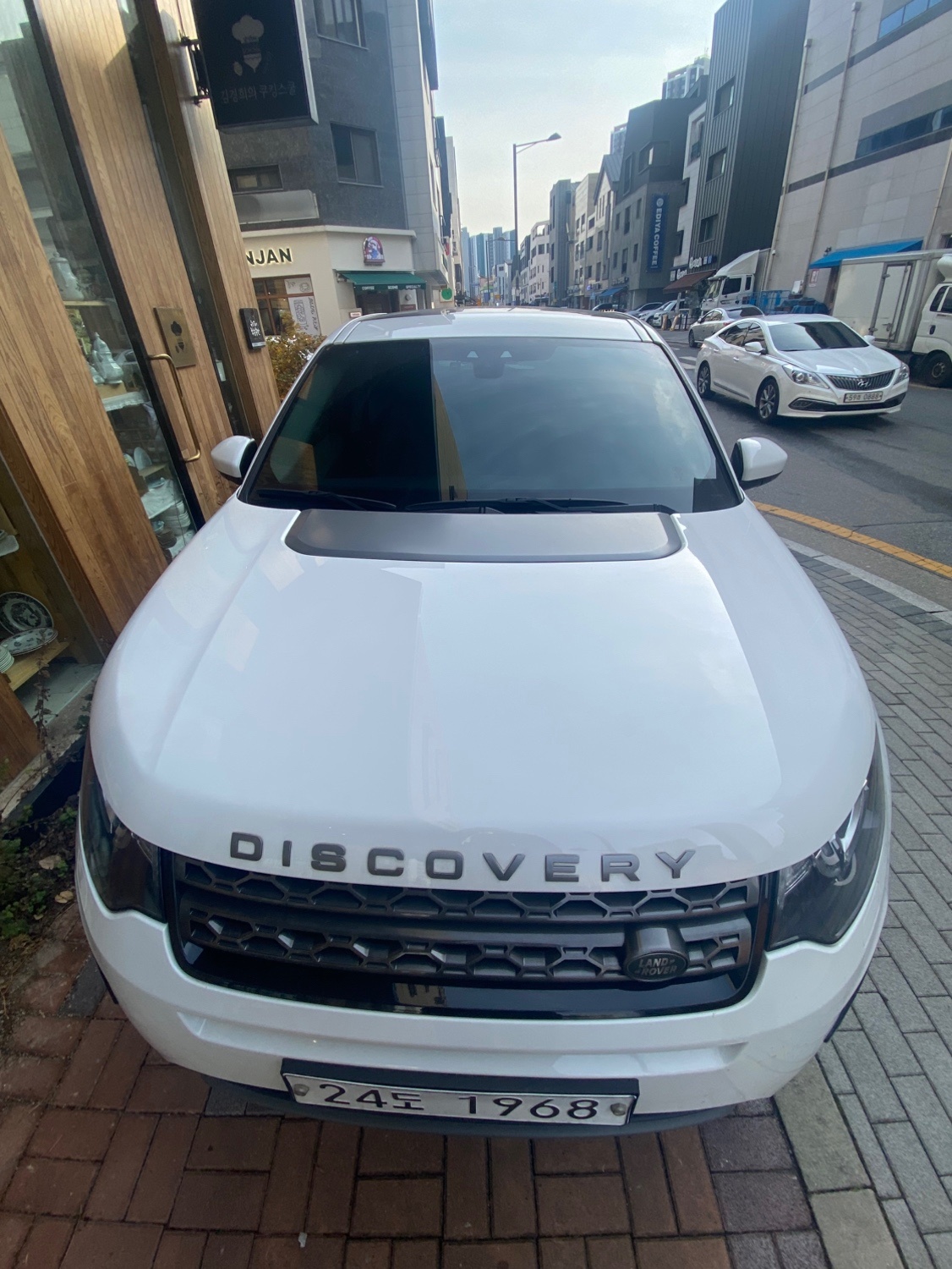 디스커버리 스포츠 L550 2.0 TD4 AWD (180마력)SE 매물 썸네일