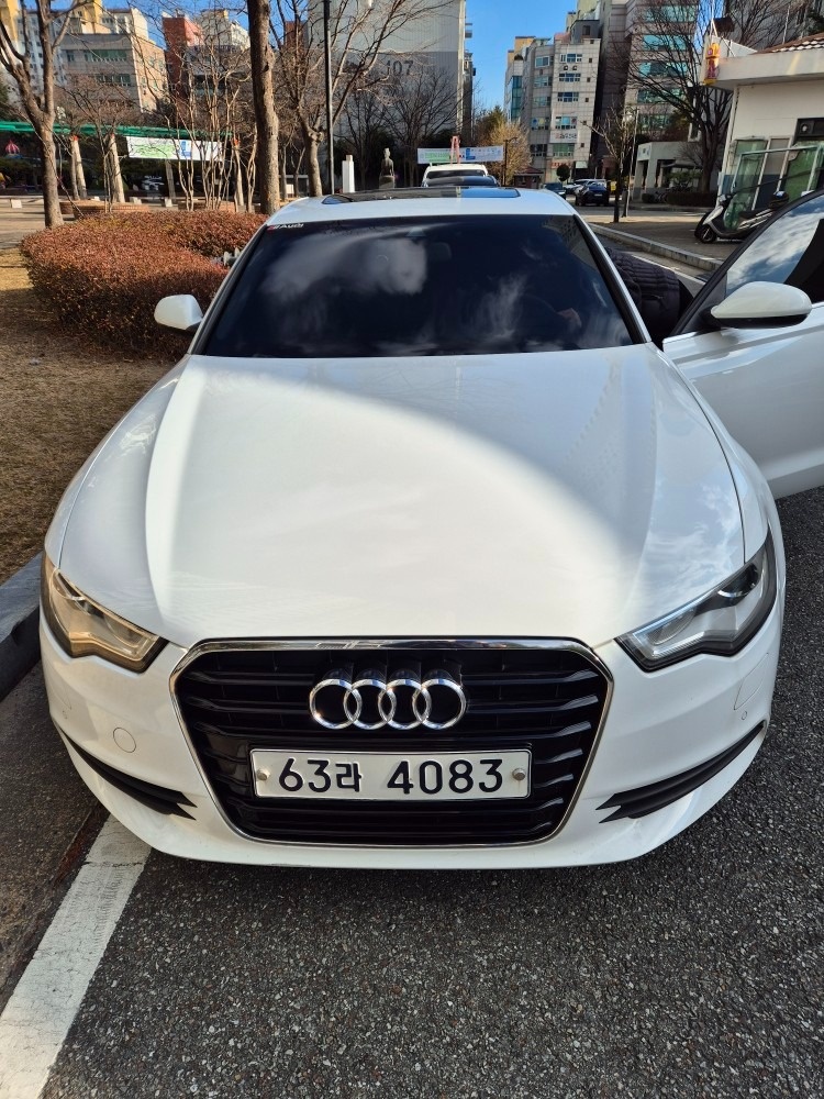 A6 C7/4G 2.0 TDI (177마력) 매물 썸네일