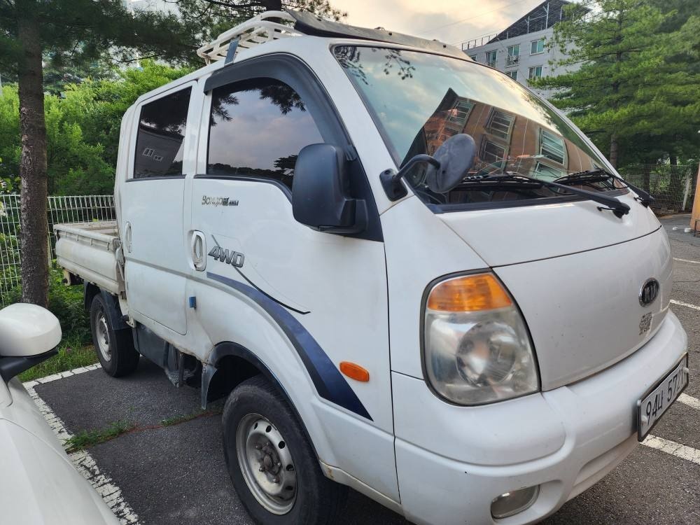 봉고 Ⅲ 1톤 PU 4WD 장축 더블캡 디럭스 매물 썸네일