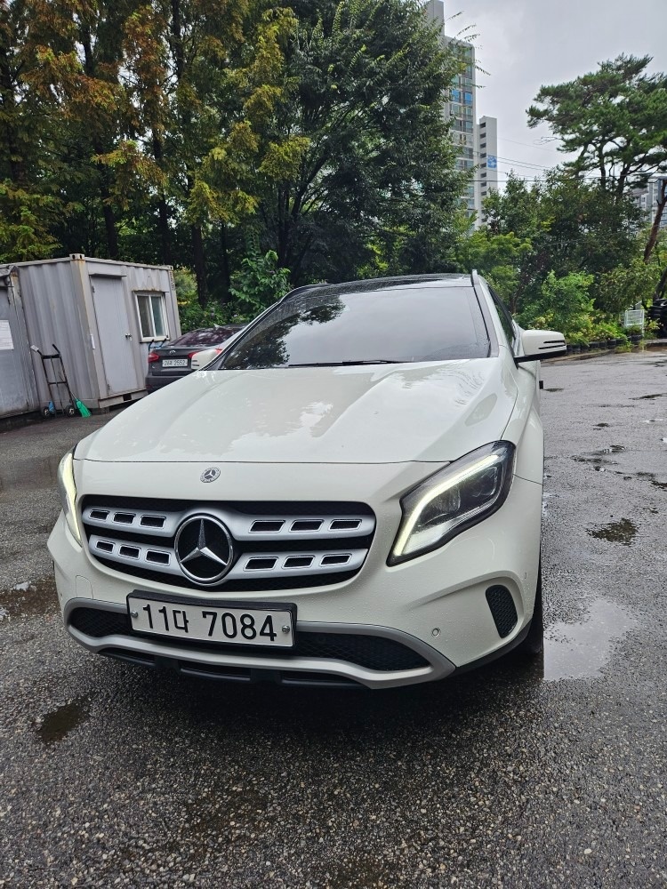 GLA X156 GLA220 후기형 (184마력) 매물 썸네일