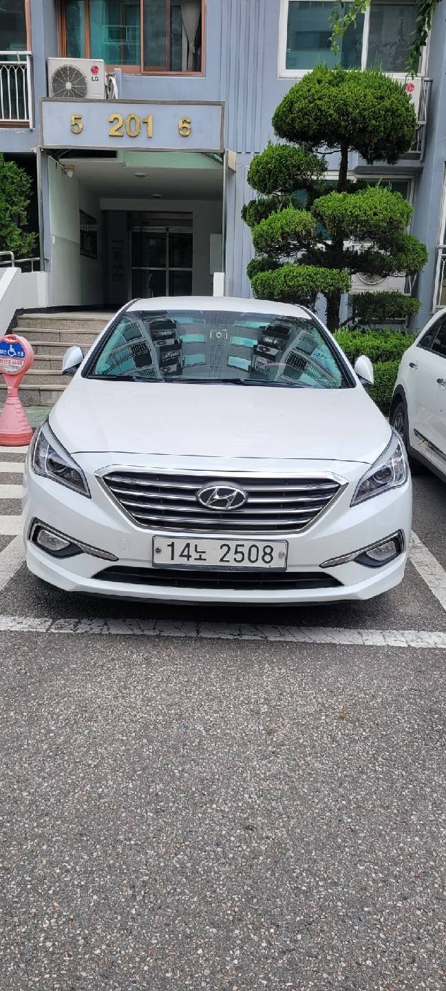 LF 쏘나타 2.0 CVVL FWD 스마트 매물 썸네일