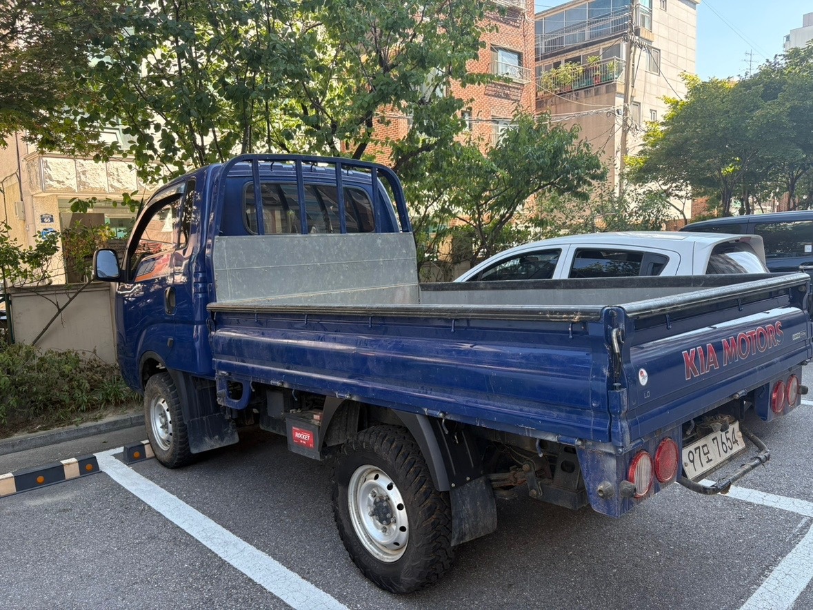 봉고 Ⅲ 1톤 PU 4WD 장축 킹캡 럭셔리 매물 썸네일