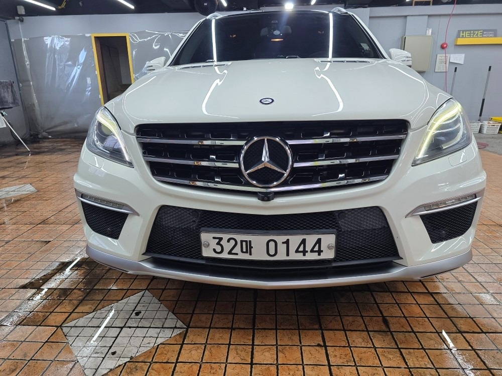 M 클래스 W166 ML63 AMG 4Matic (523마력) 매물 썸네일