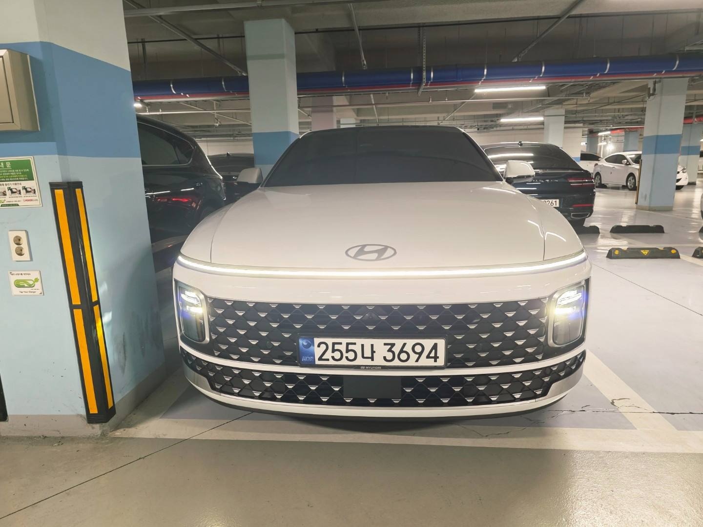 디 올 뉴 그랜저 GN7 1.6T HEV FWD 익스클루시브 매물 썸네일
