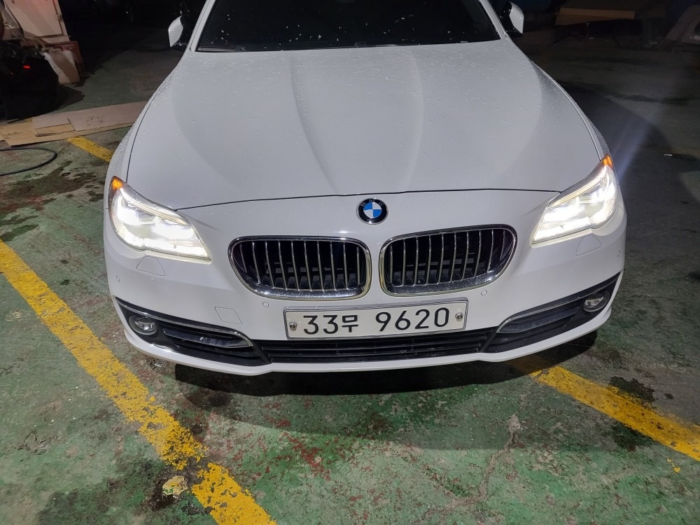 5시리즈 F10 520d xDrive (184마력) 매물 썸네일