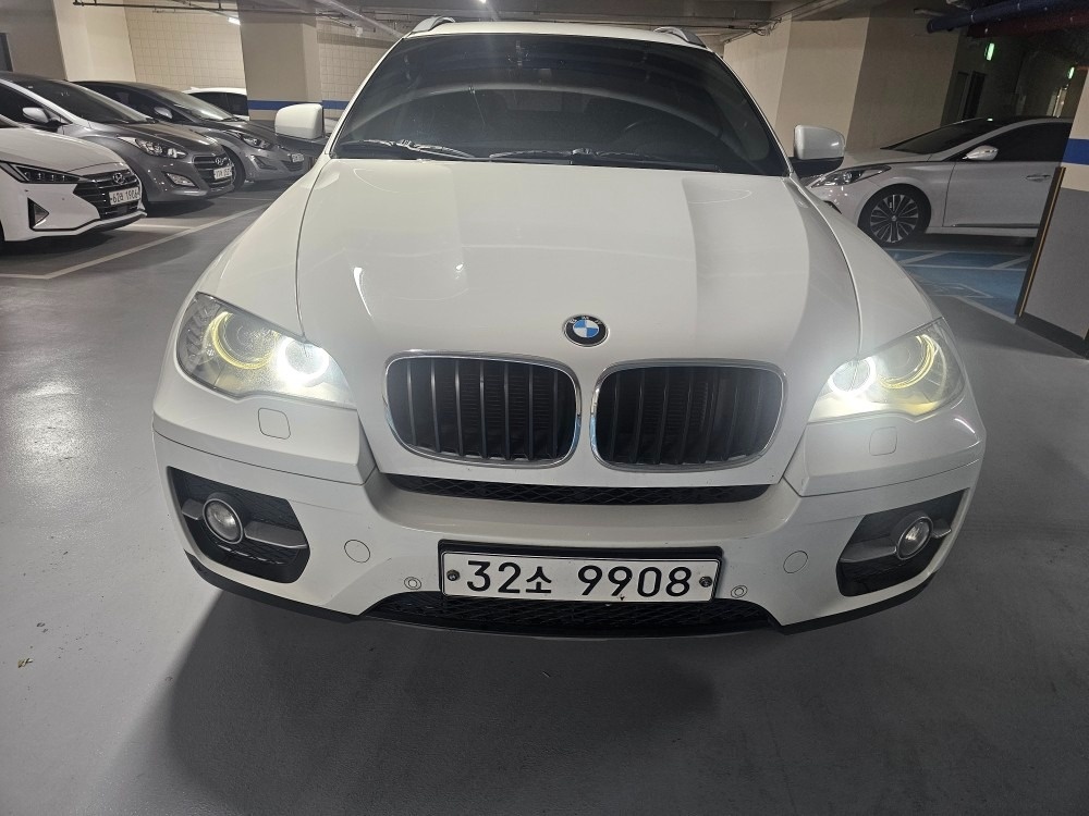 X6 E71 30d xDrive 후기형 (245마력) 매물 썸네일