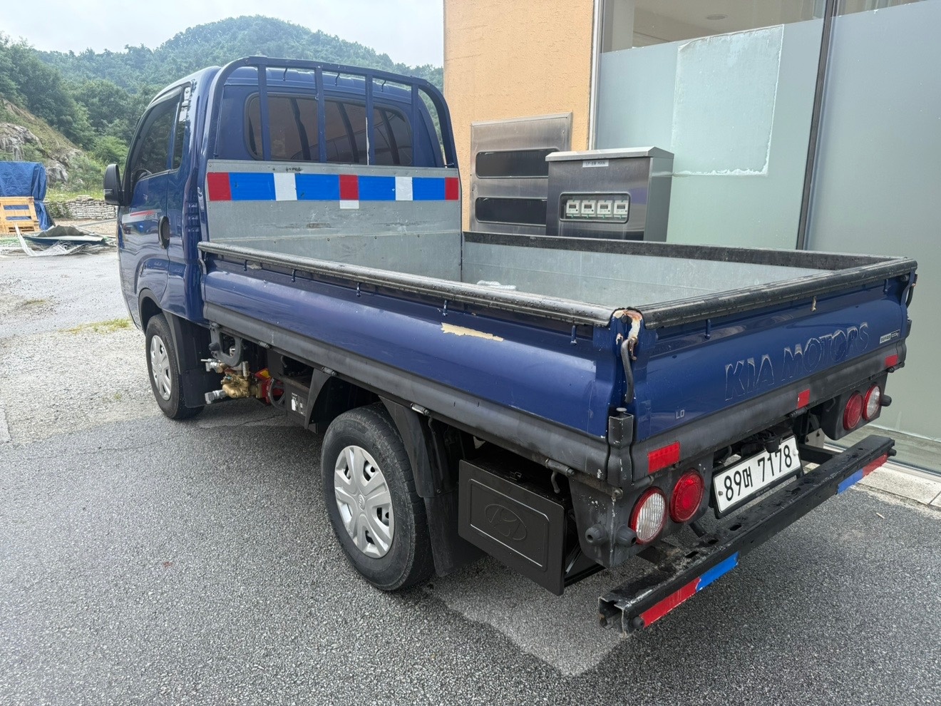 더 뉴 봉고 Ⅲ 1톤 PU 4WD 장축 킹캡 GL 매물 썸네일