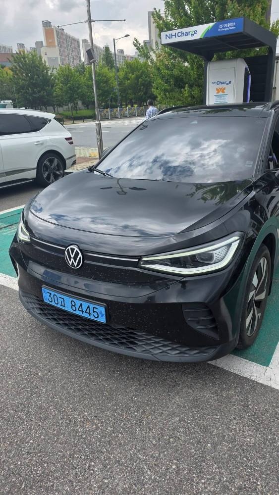ID.4 BEV(82kWh) RWD Pro (405km) 매물 썸네일