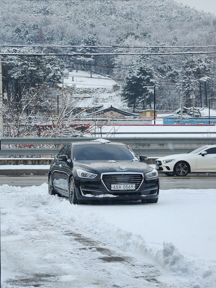 EQ900 HI 3.8 GDI AWD 프리미엄 럭셔리 매물 썸네일