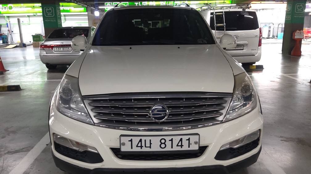 렉스턴 W Y200 7인승(RX7 2.0) RWD 럭셔리 매물 썸네일