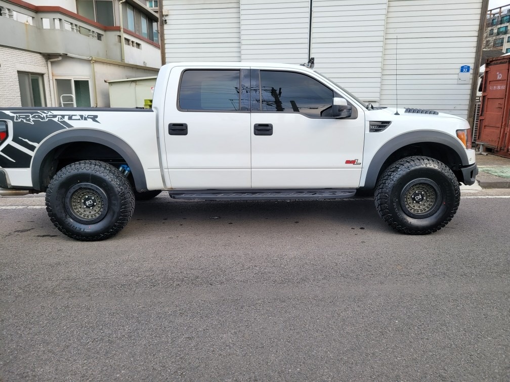 F150 XIII 6.2 V8 매물 썸네일