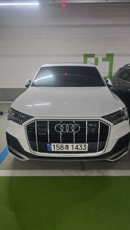 Q7 4M 45 TDI 콰트로 (231마력) 매물 썸네일