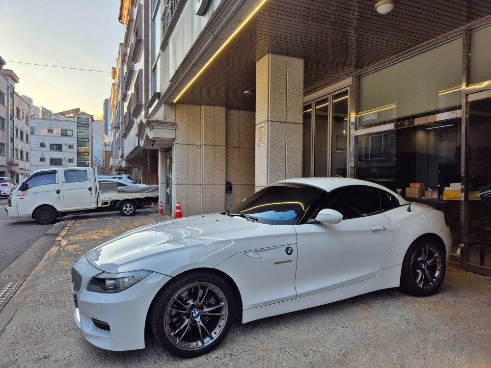 Z4 E89 30 i sDrive (258마력) 매물 썸네일