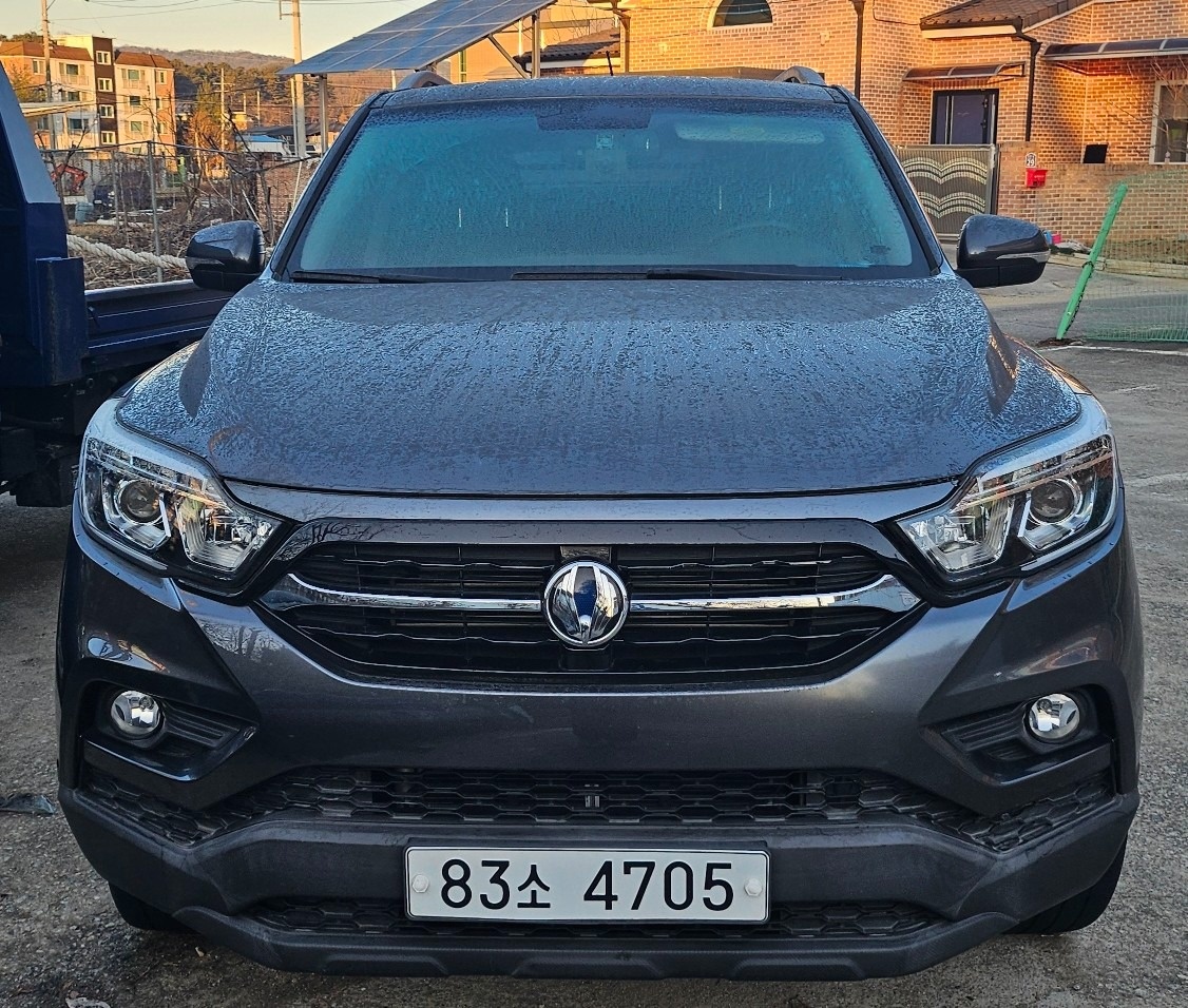 렉스턴 스포츠 Q200. G4 5인승(디젤 2.2) 4WD 프레스티지 매물 썸네일