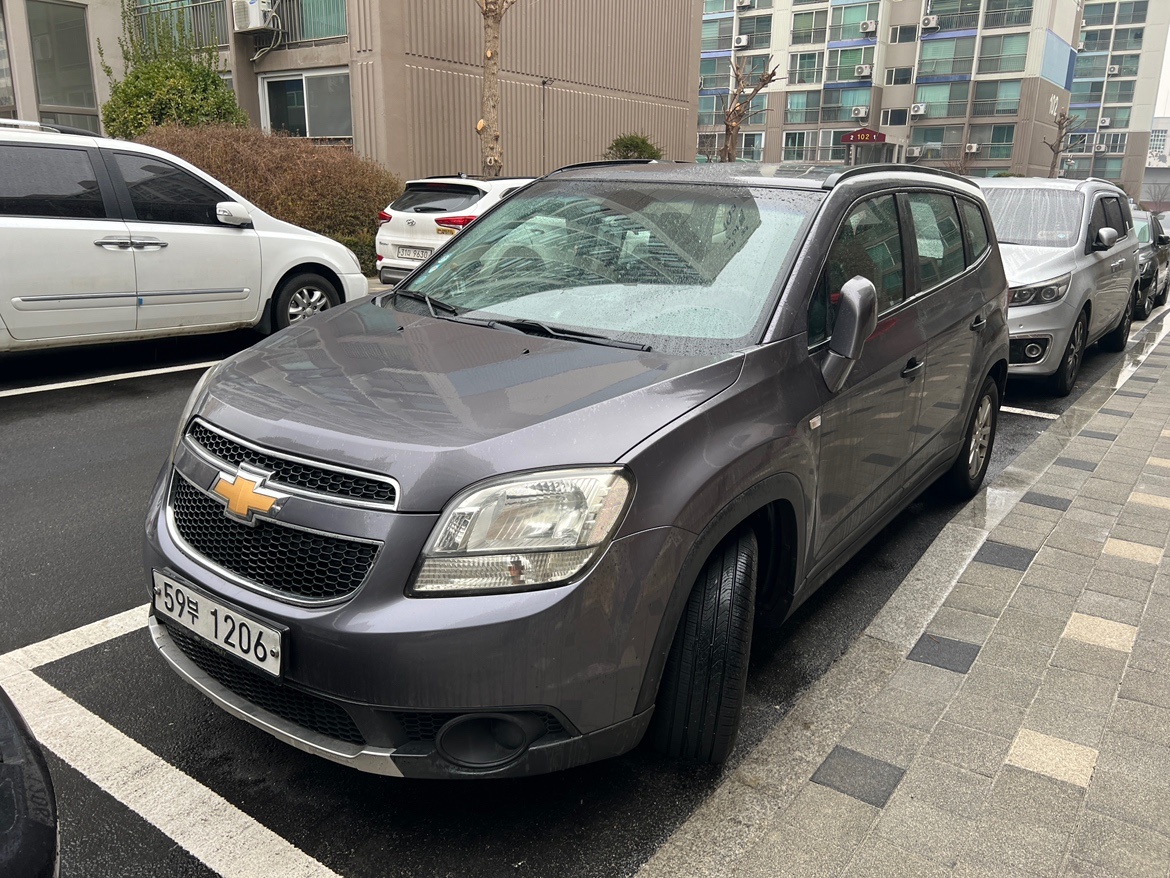 올란도 MPV7 7인승(2.0 LPi) FWD LTZ 프리미엄 매물 썸네일