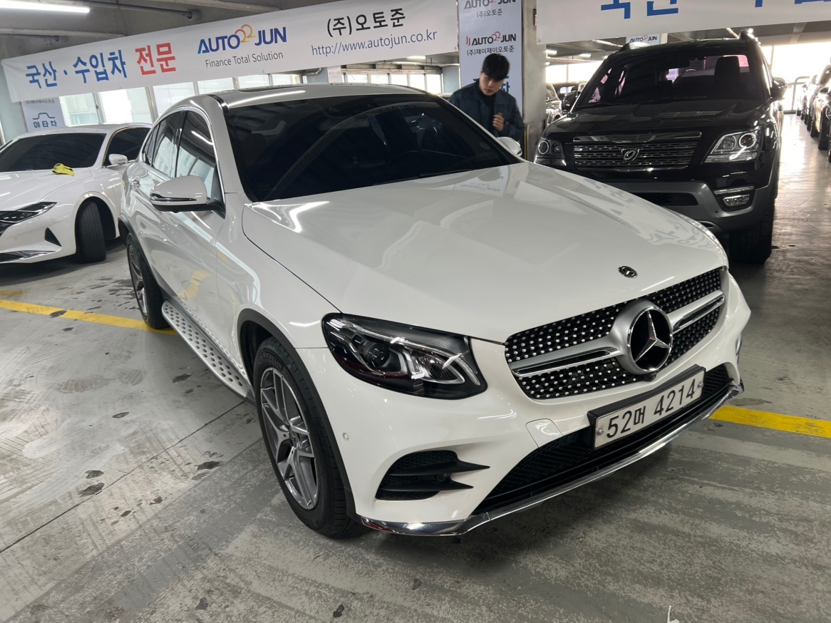 GLC X253 GLC220 d 4Matic Coupe 전기형 (170마력) 매물 썸네일