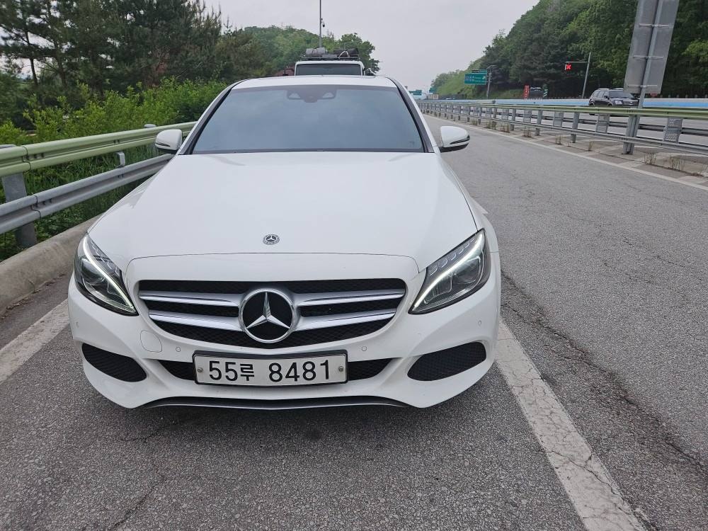 C 클래스 W205 C220 d (170마력) 매물 썸네일