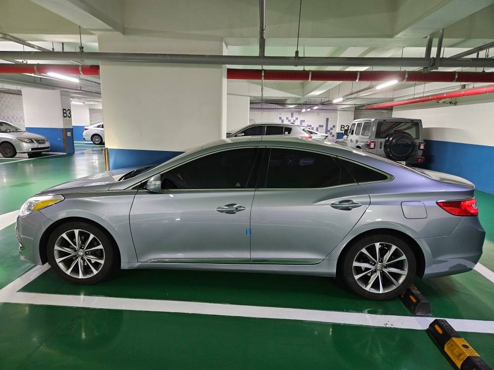 그랜저 HG HG300 GDi FWD 프리미엄 매물 썸네일