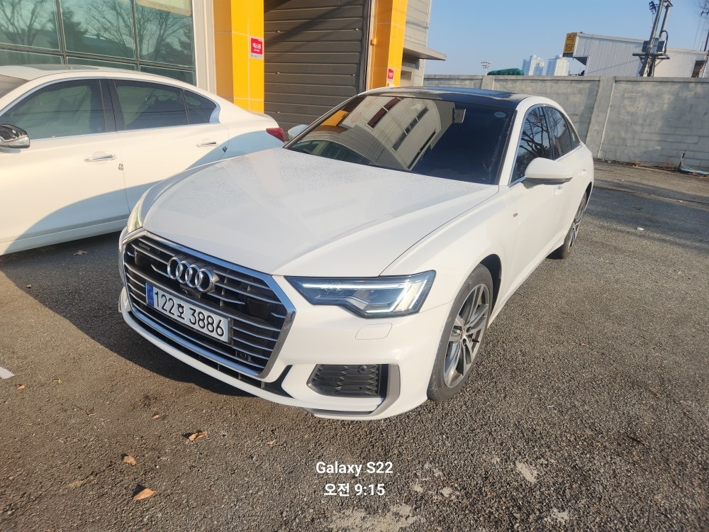 A6 C8/4A 45 TDI (MHEV) 콰트로 (245마력)프리미엄 매물 썸네일