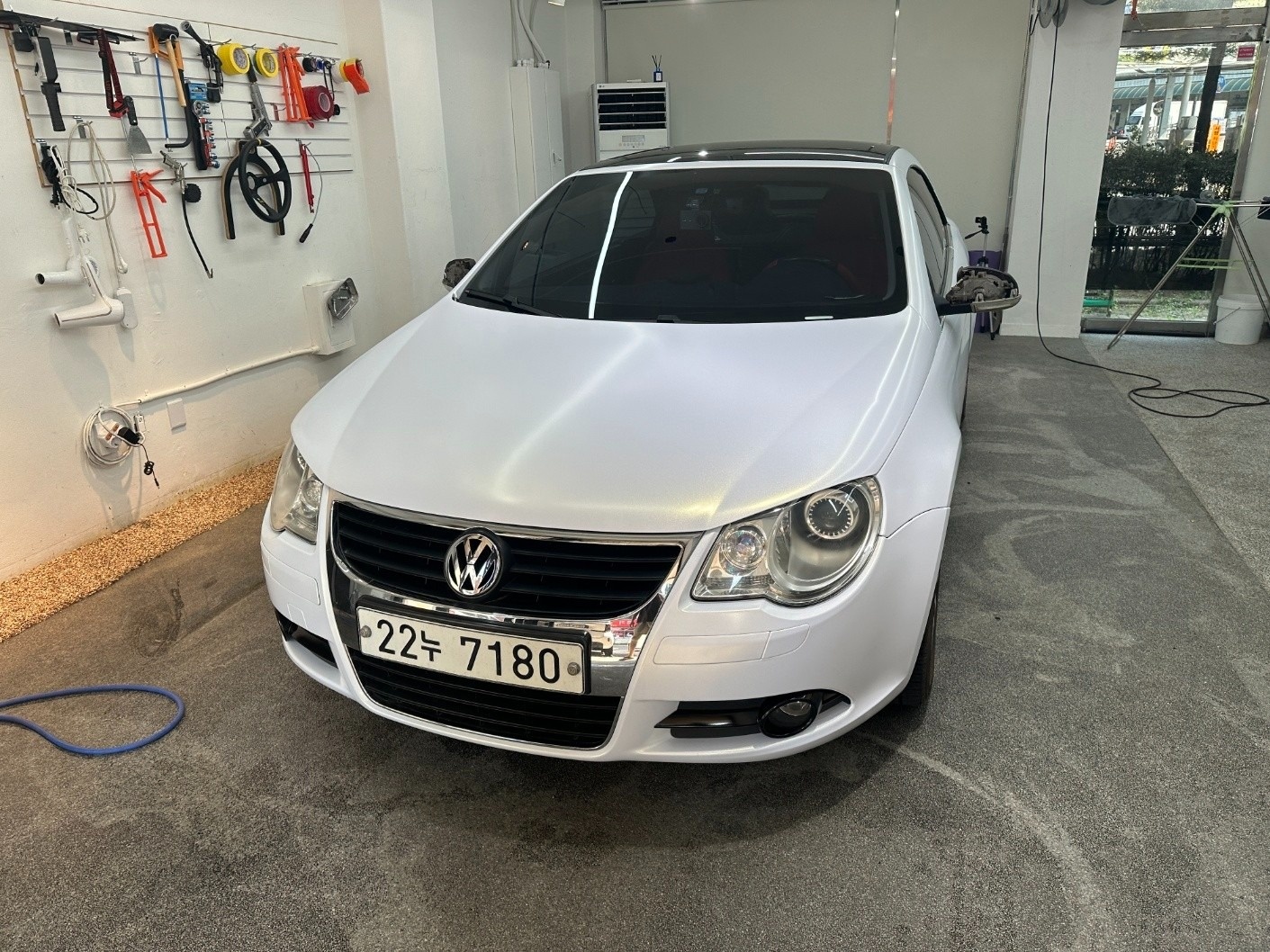 EOS 2.0 TFSI 컨버터블 (200마력) 매물 썸네일