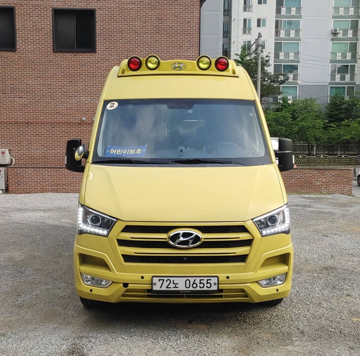 쏠라티 EU 15인승(디젤 2.5 RWD) 일반 럭셔리 매물 썸네일