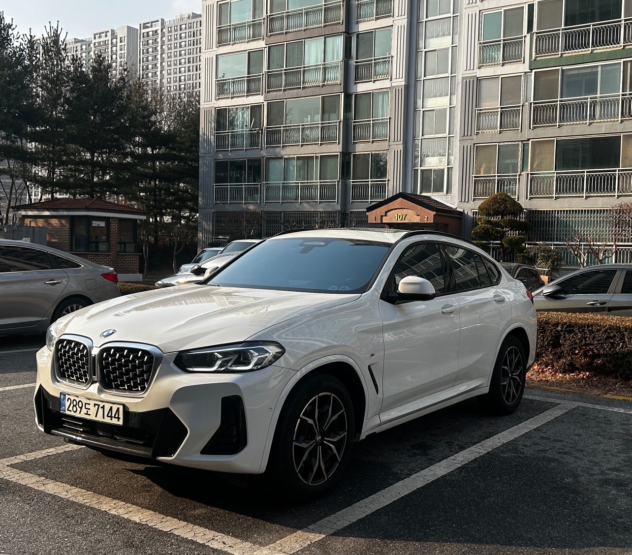 X4 G02 20 i xDrive 중기형 (184마력)M 스포츠 X 매물 썸네일