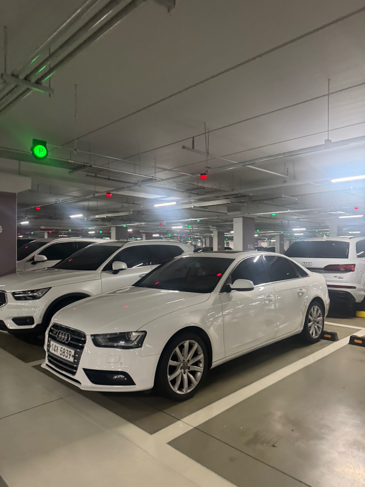 A4 B8/8K 2.0 TDI (150마력) 매물 썸네일
