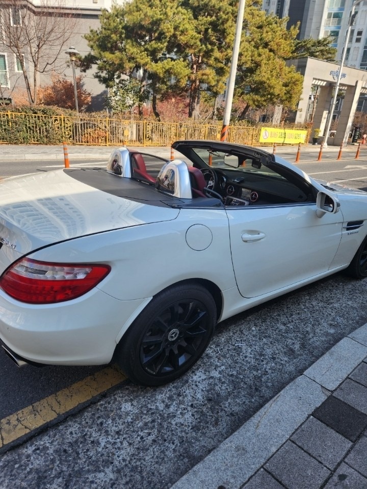 SLK 클래스 R172 SLK200 (184마력)블루이피션시 매물 썸네일