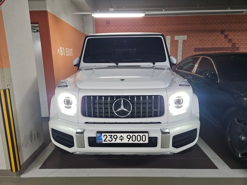 G 바겐 W463b G63 amg (585마력)매뉴팩처 매물 썸네일