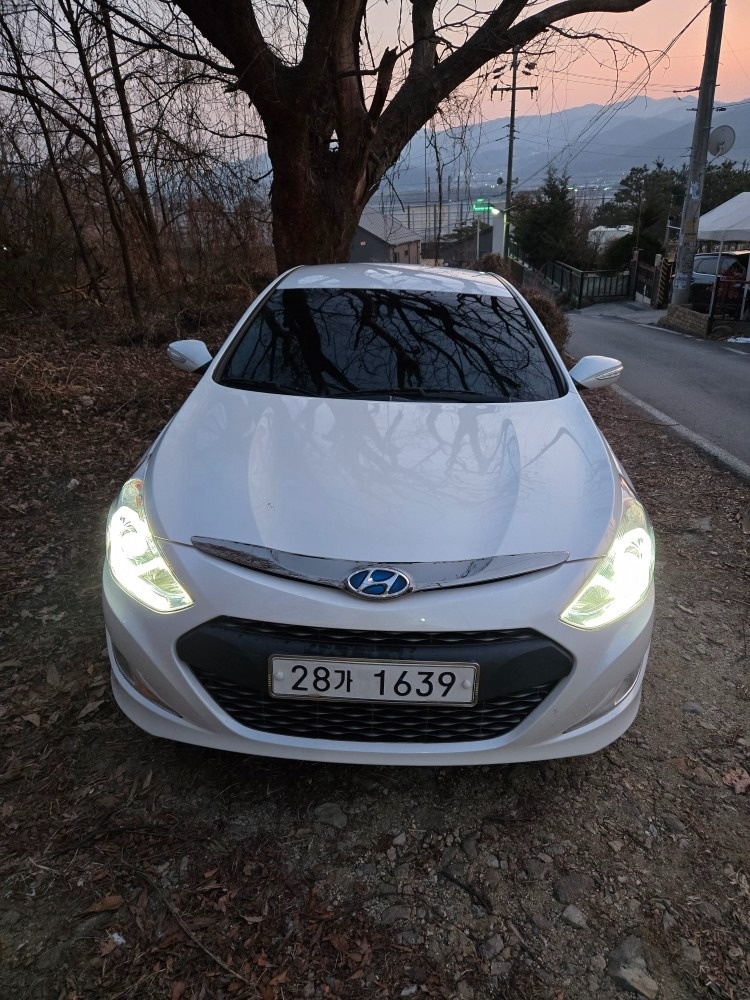 YF 쏘나타 Hybrid HEV 500h 2.0 로열 매물 썸네일