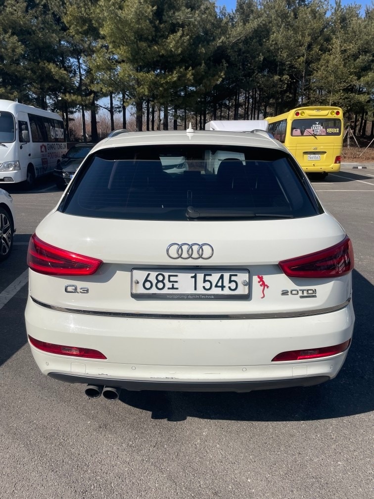 Q3 8U 2.0 TDI 콰트로 (177마력) 매물 썸네일