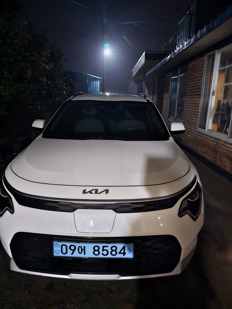 디 올 뉴 니로 SG2 EV(64.8kWh) FWD 에어(401km) 매물 썸네일