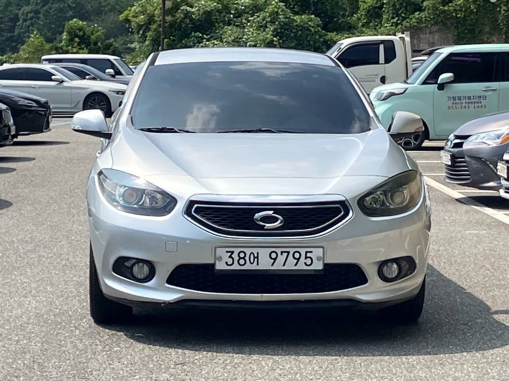 뉴 SM3 L38 가솔린 1.6 FWD SE 매물 썸네일